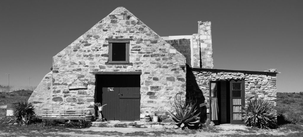 Matjiesfontein farm, Nieuwoudtville, black & white, building, monochrome, stone