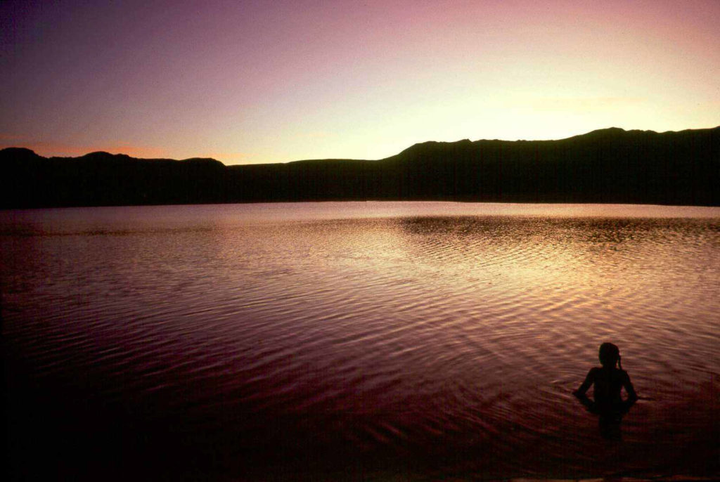 Koue Bokkeveld, dam, figure, lake, mountain, silhouette, sunset
